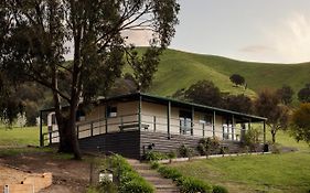 Strath Creek Lodge At The Village Green